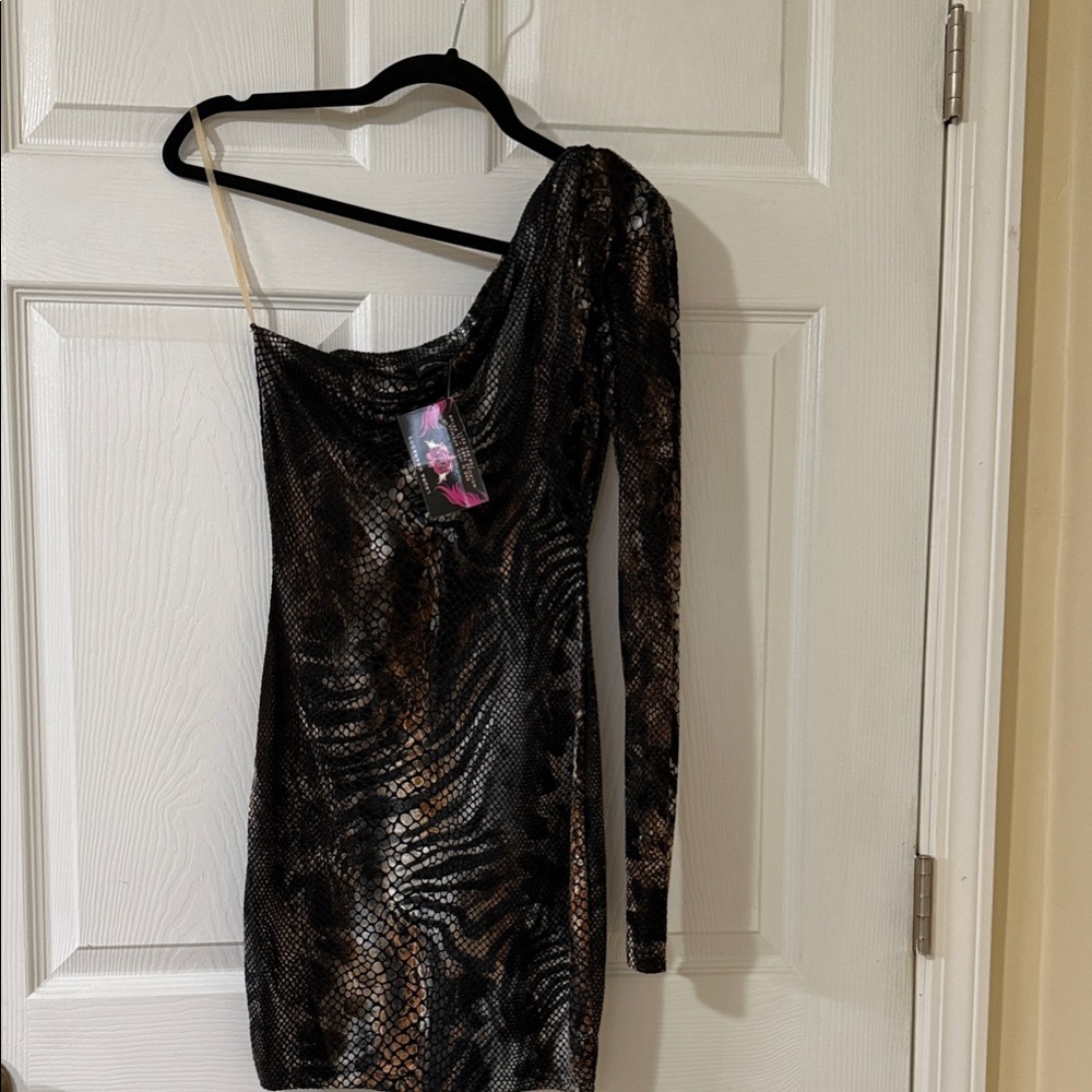 One-Shoulder Snake Print Dress